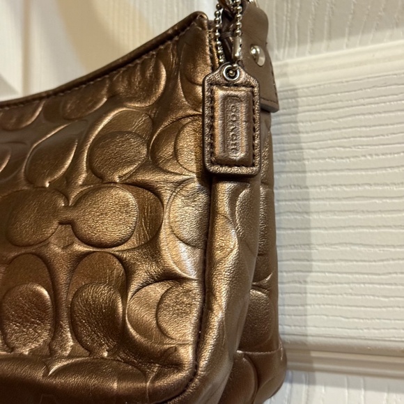 Rare Coach Metallic Bronze Enamel Embossed Mini Top Handle Bag - Picture 2 of 7